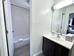 Beach Gardens A North Beach Village Resort Hotel