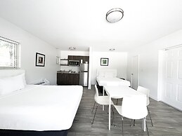 Beach Gardens A North Beach Village Resort Hotel