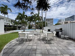 Beach Gardens A North Beach Village Resort Hotel