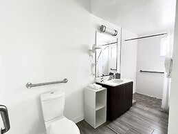 Beach Gardens A North Beach Village Resort Hotel