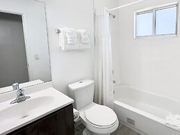 Beach Gardens A North Beach Village Resort Hotel