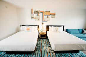 SeaLoft Oceanfront Hotel