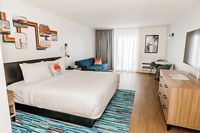 SeaLoft Oceanfront Hotel