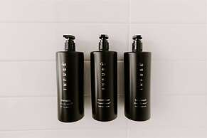 SeaLoft Oceanfront Hotel