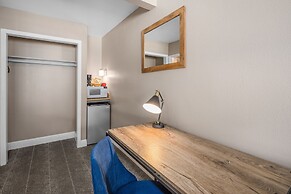 The Inn at Boatworks