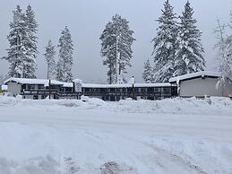 The Inn at Boatworks