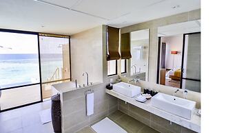 ROBINSON MALDIVES - Adults only - All Inclusive