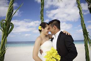 ROBINSON MALDIVES - Adults only - All Inclusive