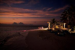 ROBINSON MALDIVES - Adults only - All Inclusive