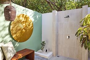 ROBINSON MALDIVES - Adults only - All Inclusive