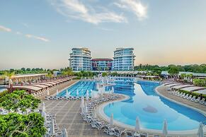 Baia Lara Hotel