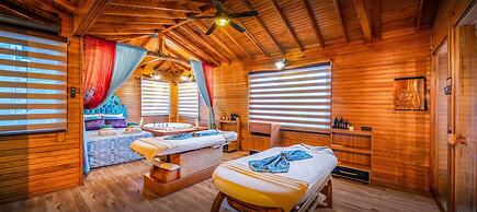 Baia Lara Hotel