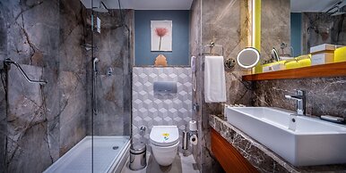 Baia Lara Hotel