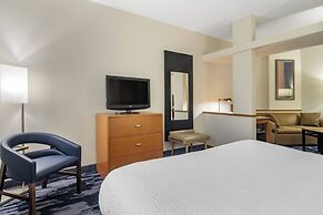 Fairfield Inn & Suites by Marriott Commerce