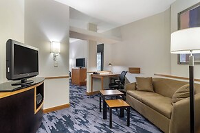 Fairfield Inn & Suites by Marriott Commerce