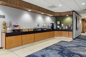 Fairfield Inn & Suites by Marriott Commerce
