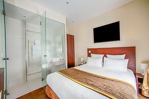 Queens Boutique Hotel
