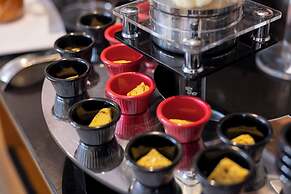 Anemon Kent Çiğli Otel