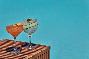 Myconian Sunrise Relais & Chateaux Hotel