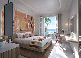 Myconian Sunrise Relais & Chateaux Hotel