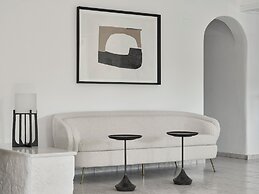 Myconian Sunrise Relais & Chateaux Hotel