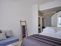 Myconian Sunrise Relais & Chateaux Hotel