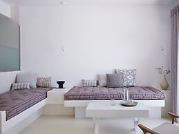 Myconian Sunrise Relais & Chateaux Hotel