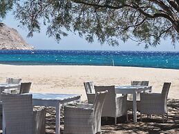 Myconian Sunrise Relais & Chateaux Hotel