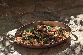 Myconian Sunrise Relais & Chateaux Hotel