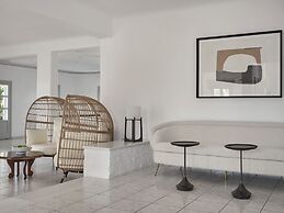 Myconian Sunrise Relais & Chateaux Hotel