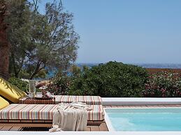 Myconian Sunrise Relais & Chateaux Hotel