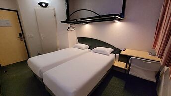 Good Night Hôtel
