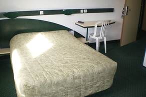 Good Night Hôtel