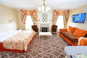 Cronwell Inn Stremyannaya