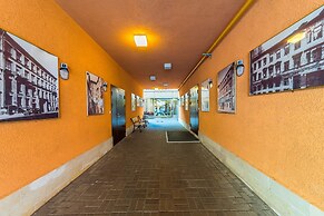 Cronwell Inn Stremyannaya