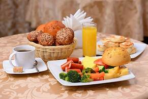 Cronwell Inn Stremyannaya