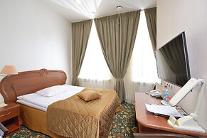 Cronwell Inn Stremyannaya