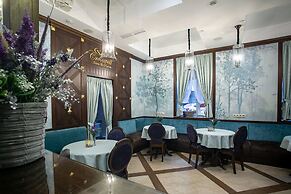 Cronwell Inn Stremyannaya