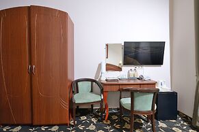 Cronwell Inn Stremyannaya