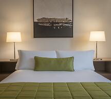 The Gibson Hotel