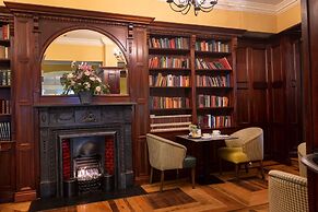 Cahir House Hotel