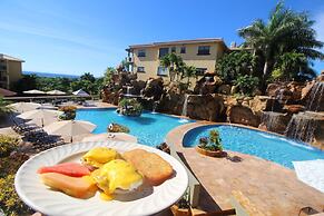 Clarion Suites Roatan at Pineapple Villas