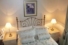 Highfield Guest House