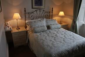 Highfield Guest House