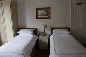 Highfield Guest House