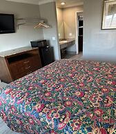 Heritage Inn and Suites