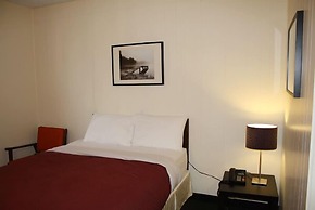 Empress Inn and Suites by The Falls
