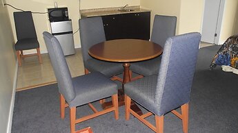 Empress Inn and Suites by The Falls