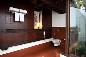 Niraamaya Surya Samudra