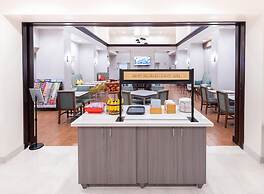 Hampton Inn & Suites Seattle/Kent,WA